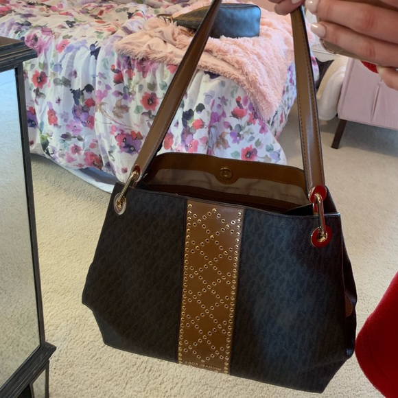 Michael Kors purse - Picture 8 of 8